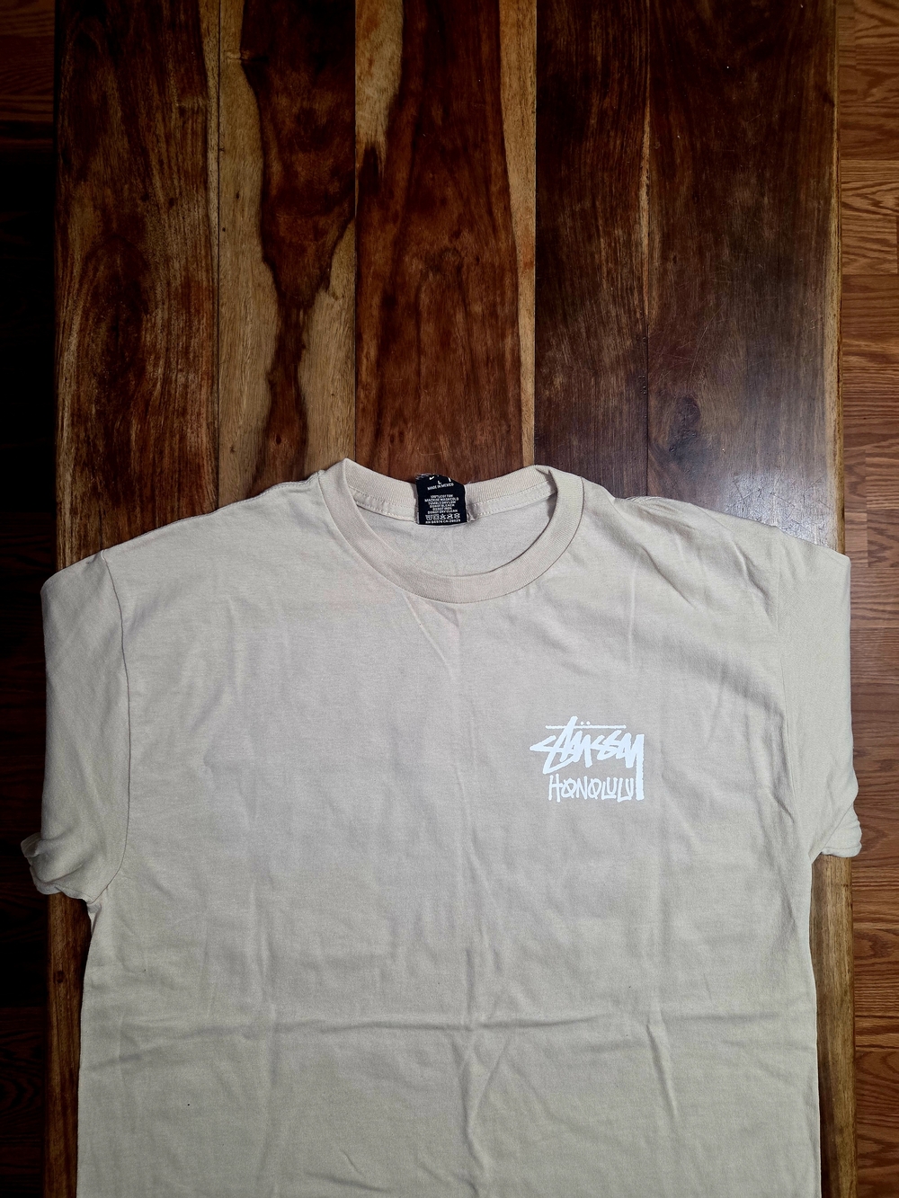 Stussy Honolulu Men's Beige (Clay) Colored Graphic Tee - Picture 4 of 6